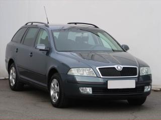 koda Octavia Ambiente 1.6, jezd skvle