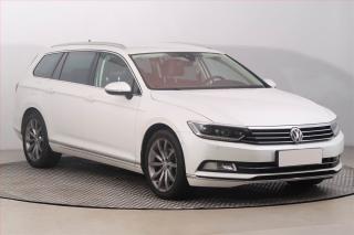 Volkswagen Passat Highline 2.0 TDI, Serv.kniha
