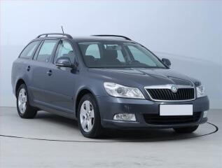 �koda Octavia 2.0 TDI, Serv.kniha, Tempomat