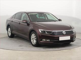 Volkswagen Passat 2.0 TDI, Automat, Navi