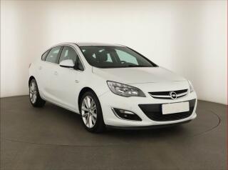 Opel Astra 1.6 CDTI, Tempomat