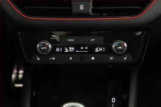 Opel Insignia (2011) 2.0 CDTI, 4X4, Automat, Navi - náhled 20