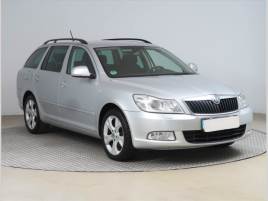 koda Octavia 1.6 TDI, Serv.kniha, Xenony