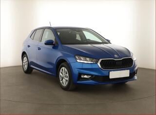 �koda Fabia 1.0 TSI, Serv.kniha, Tempomat