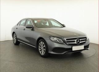 Mercedes-Benz E 220 d, R, DPH, AUTOMAT