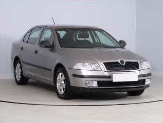 koda Octavia 1.6, nov STK, dobr stav