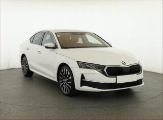 Hyundai i30 1.4 CVVT, udr�ovan�, Tempomat