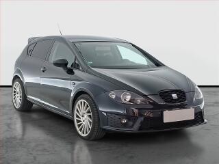 Seat Leon Comfort 1.8 TSI, jezd� dob�e