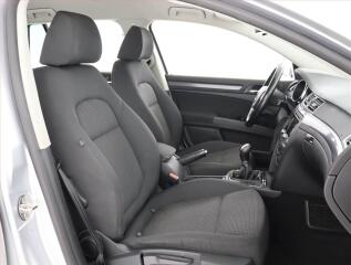 Ford Focus (2011) 1.6 EcoBoost, Tempomat - náhled 9