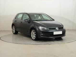 Volkswagen Golf Comfortline 1.4 TSI, R,1.maj