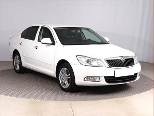 koda Octavia Ambition 1.4 TSI, Navi