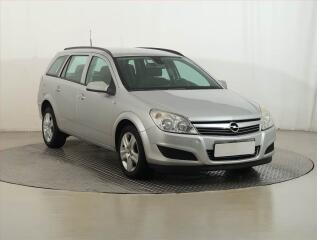 Opel Astra 1.7 CDTI, nov� STK, udr�ovan�