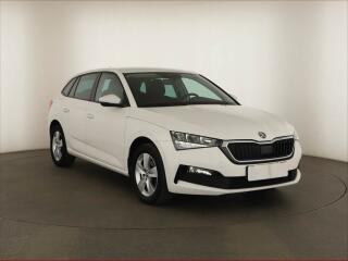 �koda Scala 1.0 TSI, Serv.kniha, Tempomat