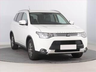 Mitsubishi Outlander 2.2 DI-D, 4X4, 7�m�st