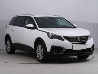 Peugeot 5008 PureTech 130, 7�m�st, �R,1.maj