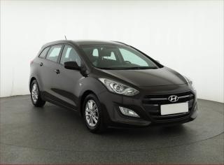 Hyundai i30 1.6 GDI, Serv.kniha, Tempomat