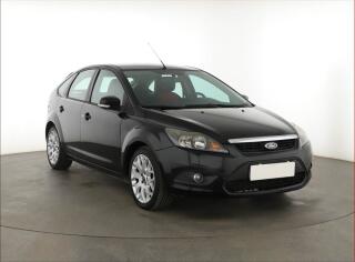 Ford Focus 1.6 i, zamluveno