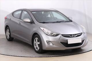 Hyundai Elantra 1.6, �R,1.maj, Serv.kniha