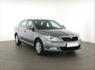 koda Octavia 1.6 TDI, R,1.maj, Serv.kniha
