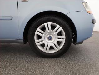Fiat Idea (2004) 1.4 16V, Klima, udržované - náhled 11
