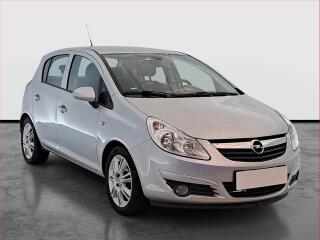 Opel Corsa 1.2, po STK, levn� provoz