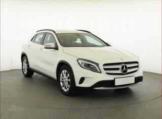 Mercedes-Benz GLA 200 CDI 4MATIC, 4X4