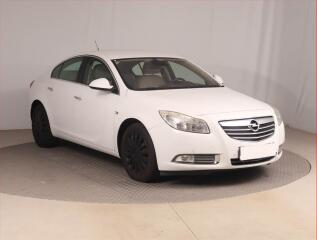 Opel Insignia 1.6 Turbo, Tempomat