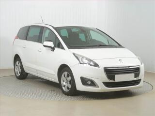 Peugeot 5008 1.6 HDi, 7�m�st, Tempomat