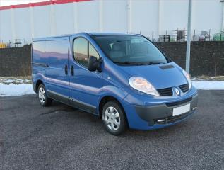 Renault Trafic 2.0 dCi, R