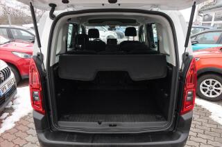 Toyota Yaris (2009) 1.0 VVT-i, po STK - náhled 13