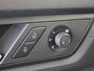 Volkswagen Caddy (2016) Maxi Comfortline 2.0 TDI - náhled 15