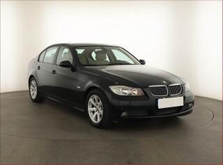 BMW 318 i, po STK, jezd� v�born�