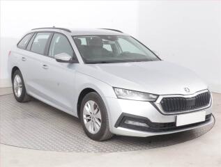 �koda Octavia Ambition 2.0 TDI, �R,1.maj