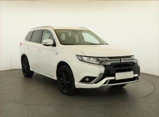 Mitsubishi Outlander 2.4 PHEV, Tan