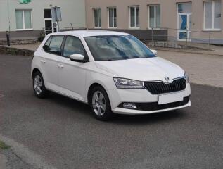 �koda Fabia Ambition 1.0 TSI, �R,1.maj