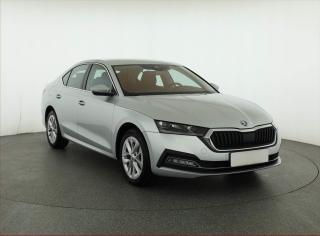 koda Octavia Style 1.5 TSI, R, DPH, 1.MAJ