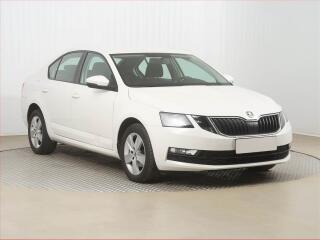 �koda Octavia Ambition 1.6 TDI, �R,1.maj