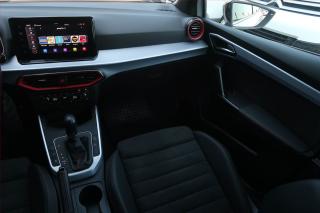 Seat Arona (2023) FR 1.0 TSI - náhled 8