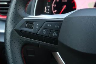 Seat Arona (2023) FR 1.0 TSI - náhled 18