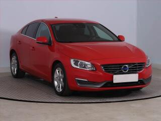 Volvo S60 D4 Polestar, Bi-Xenony