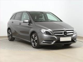 Mercedes-Benz B 180, Ke, Bi-Xenony