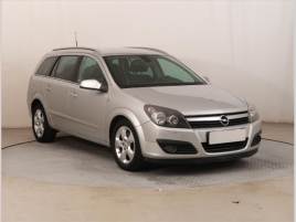 Opel Astra 1.9 CDTI, po STK, rezervace