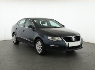 Volkswagen Passat 2.0 TDI, po STK, pln� poj�zdn�