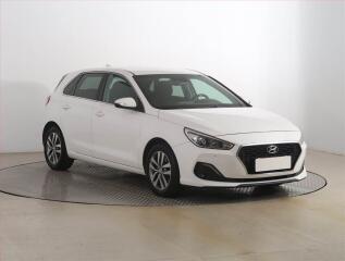 Hyundai i30 1.4 CVVT, Serv.kniha, Tempomat
