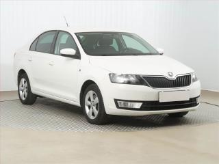 koda Rapid 1.6 TDI, Navi