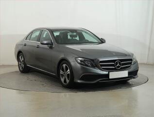 Mercedes-Benz Avantgarde E 220 d