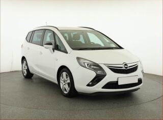 Opel Zafira 2.0 CDTI, �R,1.maj, Serv.kniha