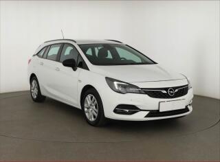 Opel Astra Edition 1.5 CDTI, �R,1.maj