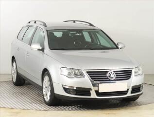 Volkswagen Passat Comfortline 2.0 TDI, udr�ovan�