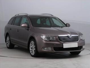 �koda Superb 2.0 TDI, Navi, Xenony
